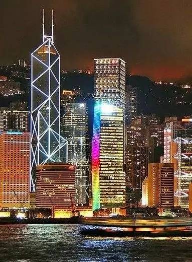 澳门最准资料凤凰网,精选资料解析大全
