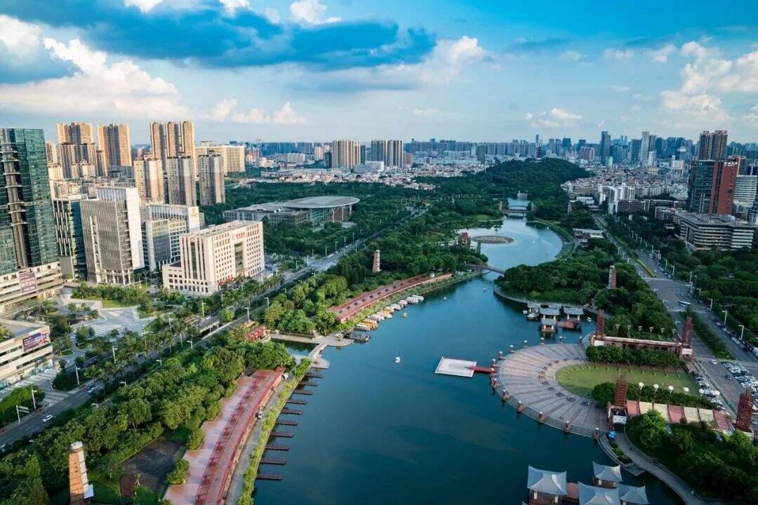 2025澳门六开彩免费精准大全,2025澳门六开彩，理性看待彩票与娱乐的界限