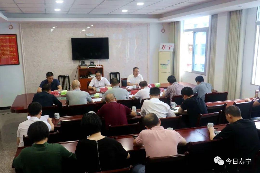 管家婆必出一中一特,管家婆必出一中一特，揭秘精准预测的背后逻辑与风险