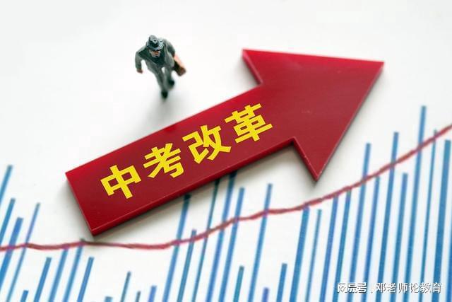 澳门三中三码精准100%,澳门三中三码精准100%，揭秘与警示