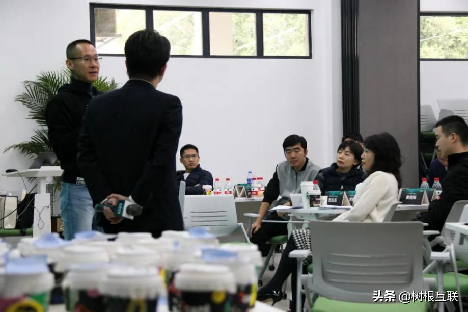 香港最准的免费资料公开,揭秘香港最准的免费资料公开，信息时代的智慧灯塔