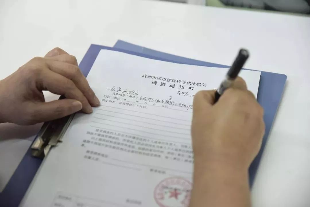 2025新澳精准极限二肖,2025新澳精准极限二肖，未来彩票市场的科技革新与挑战